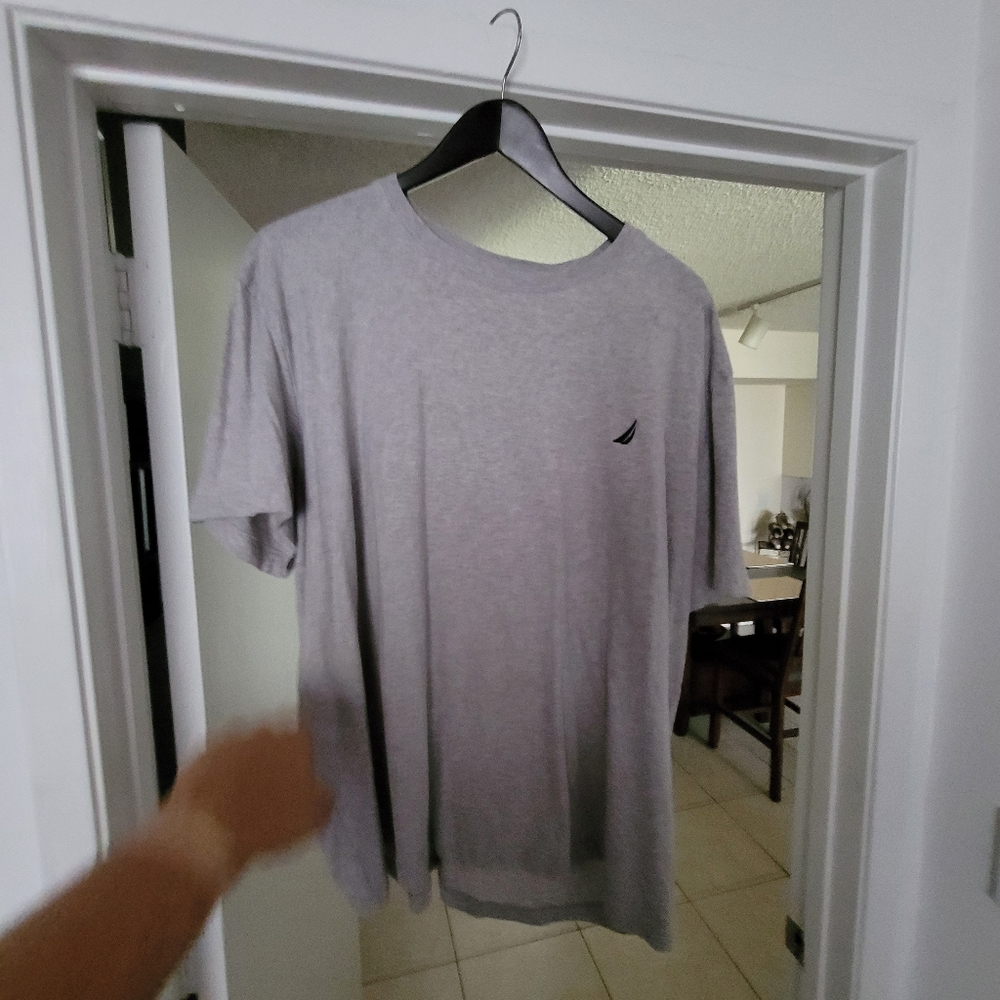 MEN TEE
